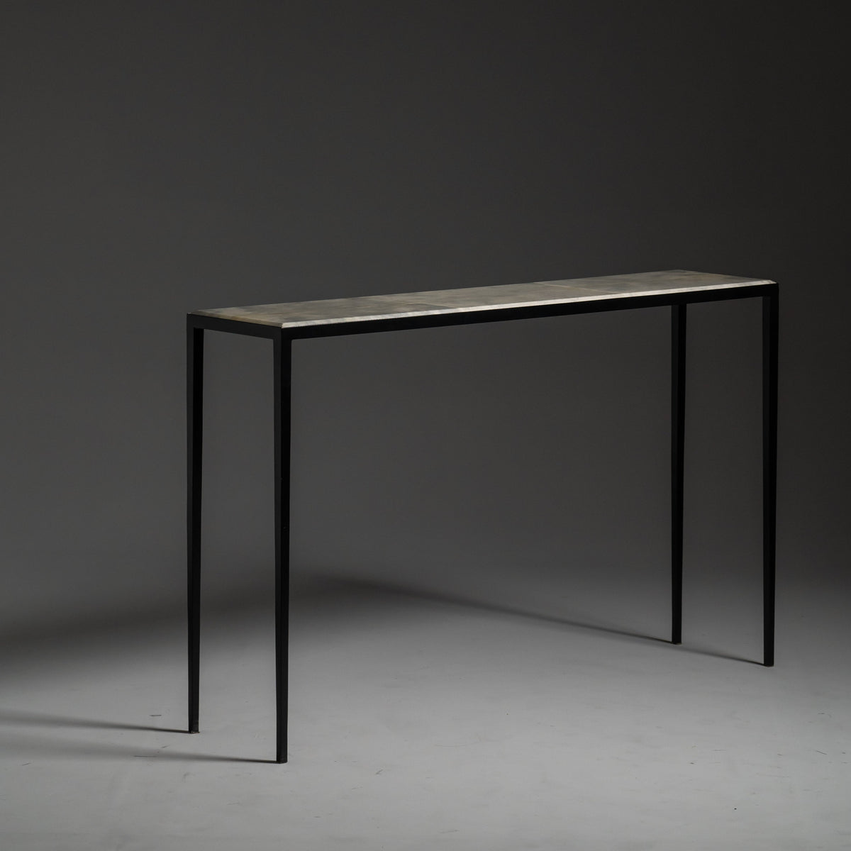 Linear Console Table – Gallery Elise